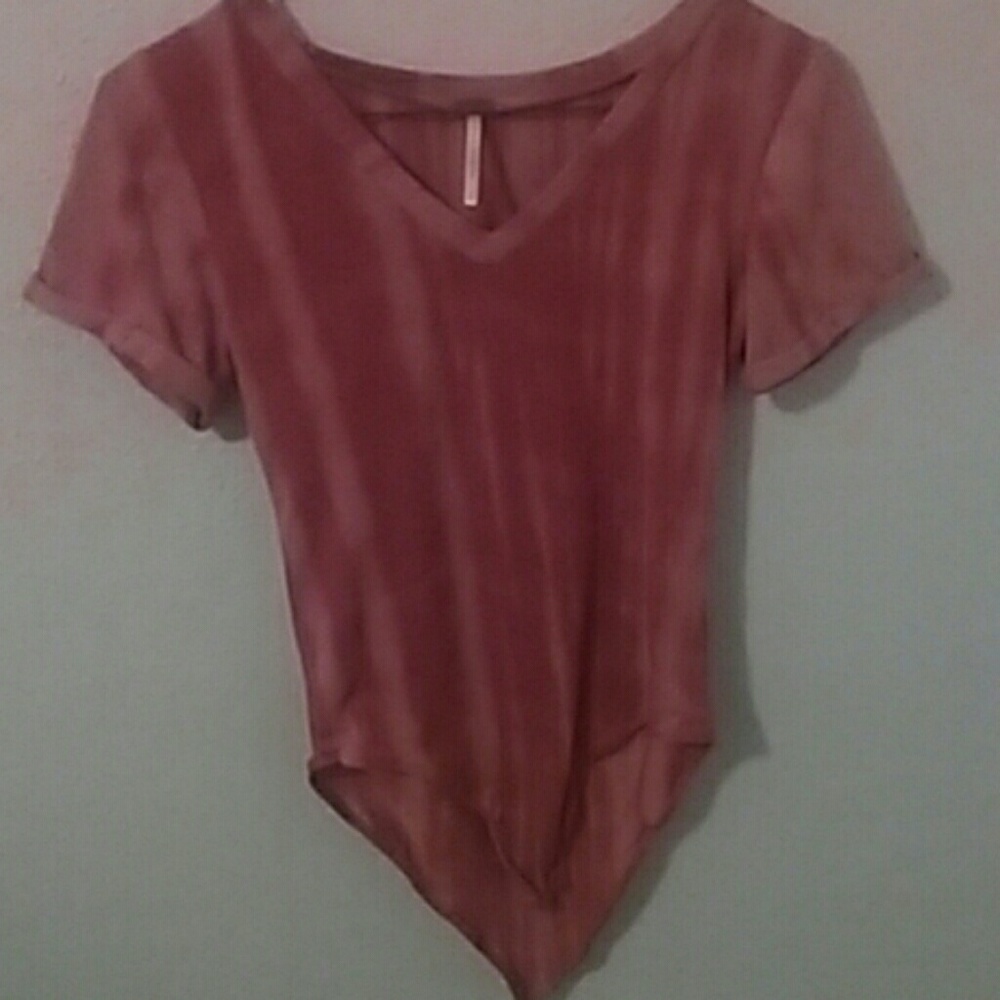 🍍Red bodysuit